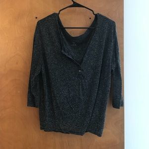 Gray three quarter sleeve